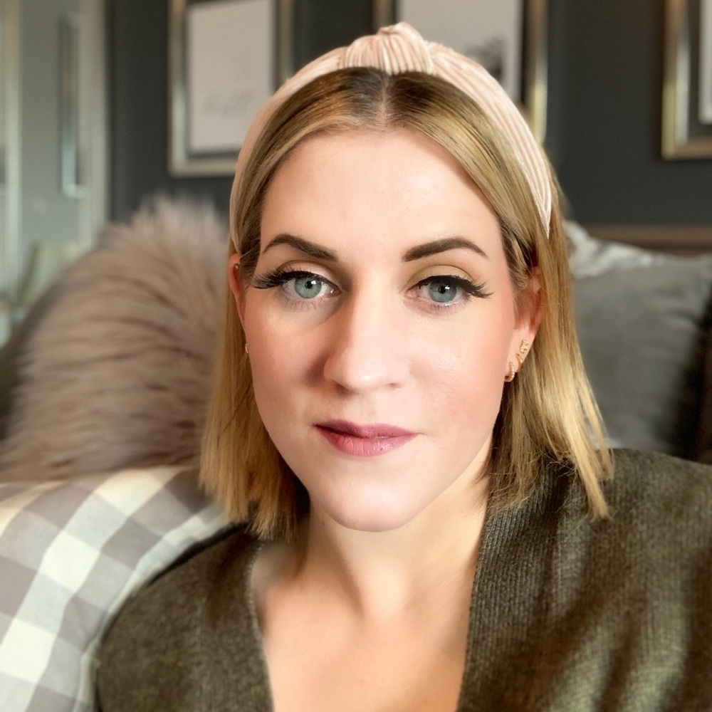 Meet your Posher, Marie